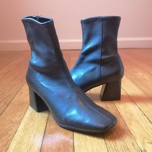 Black Leather & Other Stories square toe boots - SZ 39